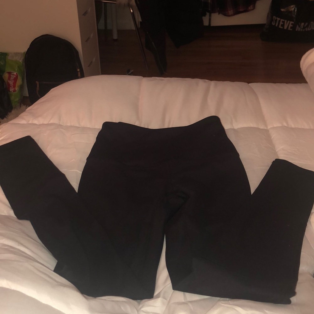 Zella leggings